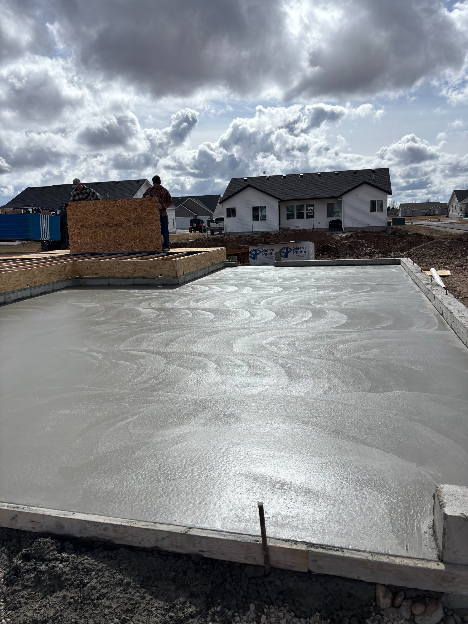 Residential concrete slab pour Wyoming — Rock Range Concrete